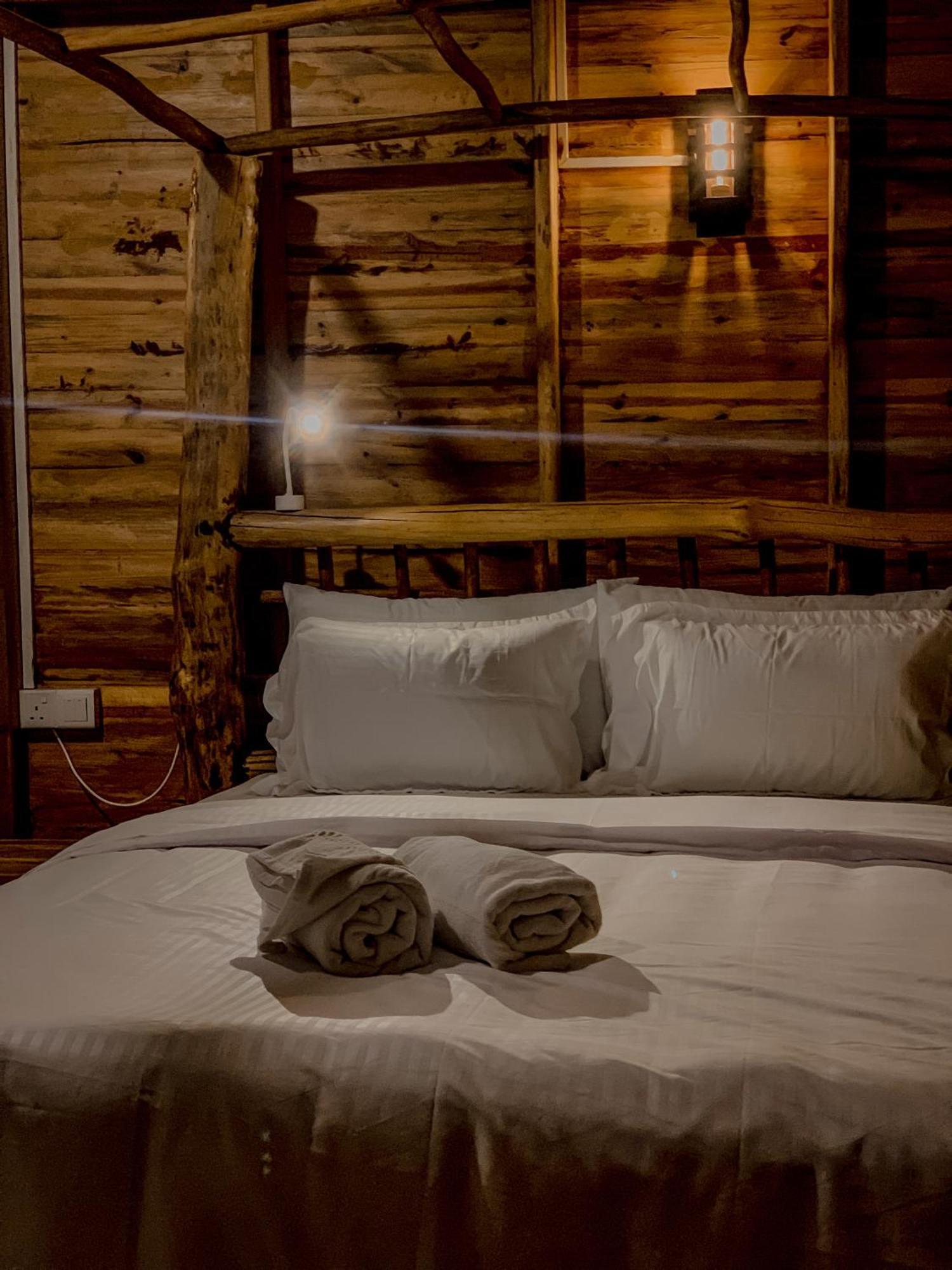 Lamiaceae Wood Cabin Ella Buitenkant foto