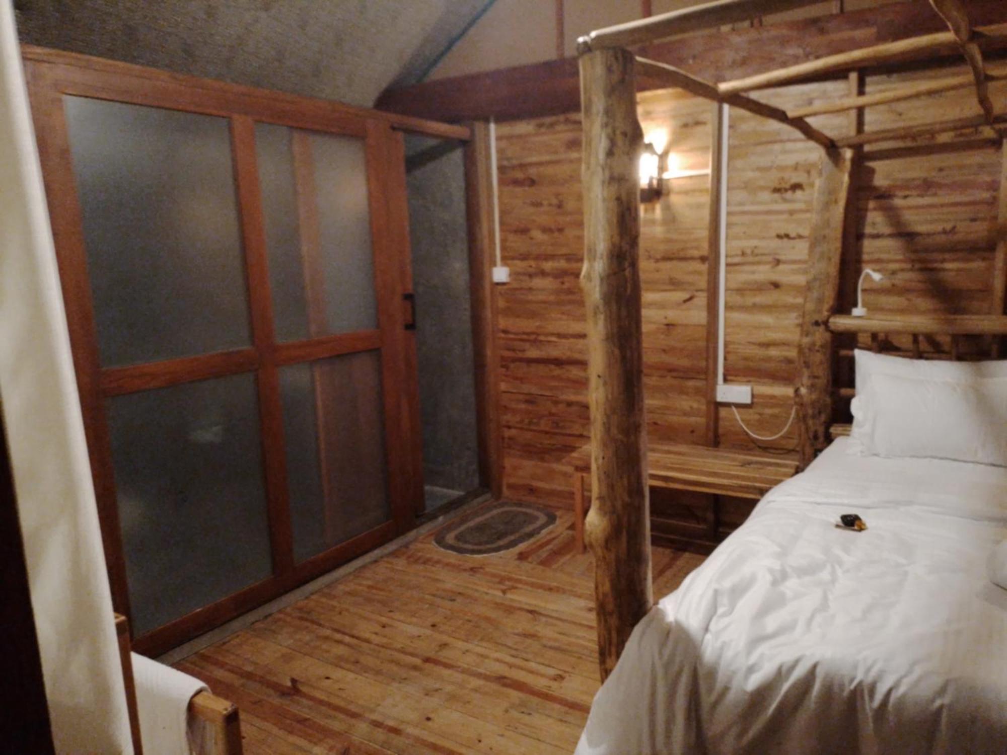 Lamiaceae Wood Cabin Ella Buitenkant foto